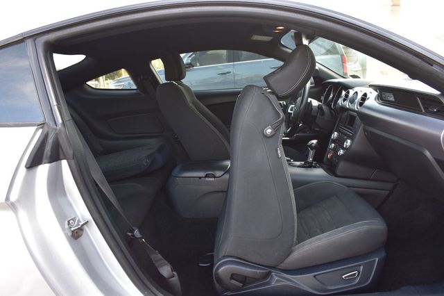 2016 Ford Mustang 2dr Fastback EcoBoost - 23008910 - 17