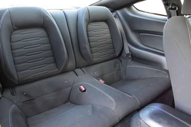 2016 Ford Mustang 2dr Fastback EcoBoost - 23008910 - 19