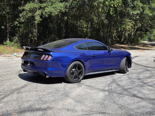 2016 Ford Mustang 2dr Fastback EcoBoost - 23075392 - 4