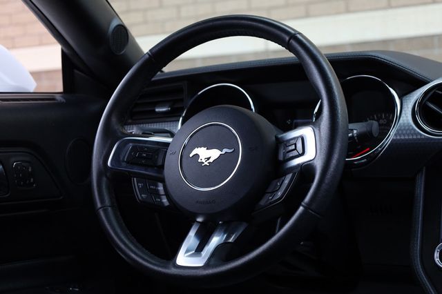 2016 Ford Mustang 2dr Fastback EcoBoost - 22947454 - 22