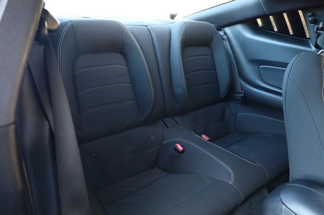 2016 Ford Mustang 2dr Fastback EcoBoost - 22958426 - 17