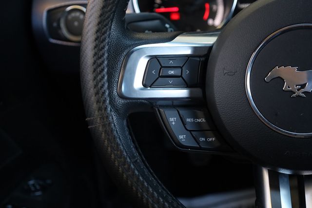 2016 Ford Mustang 2dr Fastback EcoBoost - 22958426 - 21