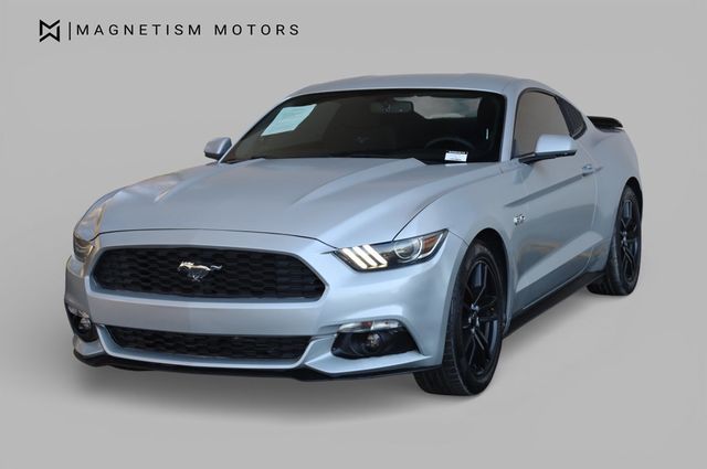 2016 Ford Mustang 2dr Fastback EcoBoost - 22958426 - 5