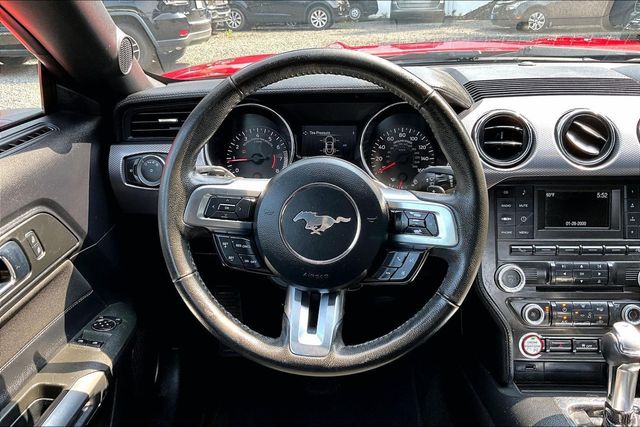 2016 Ford Mustang 2dr Fastback EcoBoost - 23060896 - 18