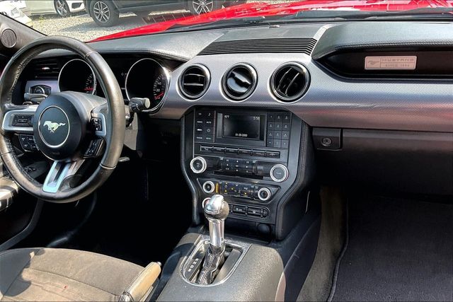 2016 Ford Mustang 2dr Fastback EcoBoost - 23060896 - 27