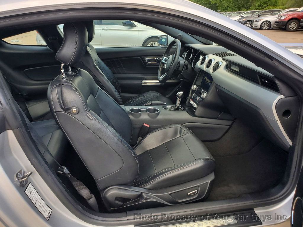 2016 Ford Mustang 2dr Fastback EcoBoost - 23010968 - 24