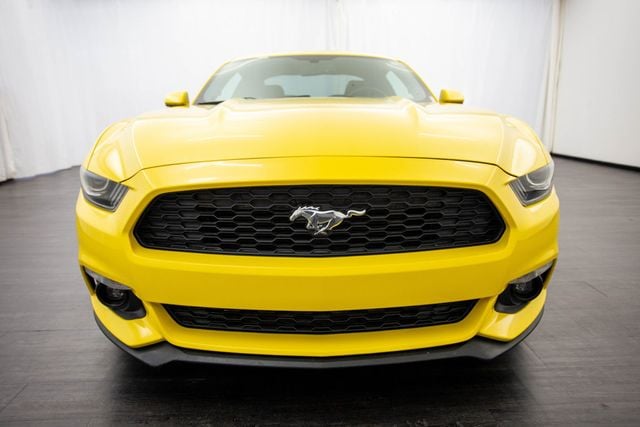 2016 Ford Mustang 2dr Fastback EcoBoost - 22668431 - 31