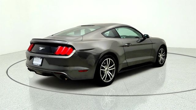 2016 Ford Mustang 2dr Fastback EcoBoost - 23056734 - 4