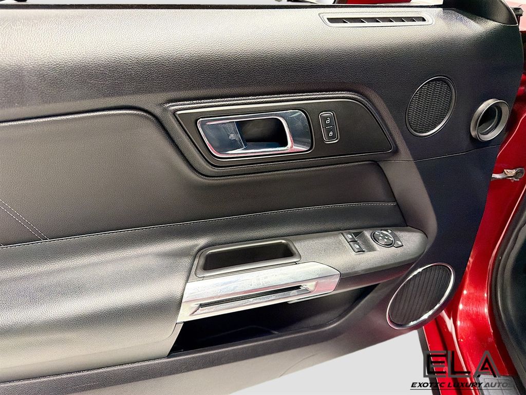 2016 Ford Mustang 2dr Fastback EcoBoost Premium - 22986190 - 16