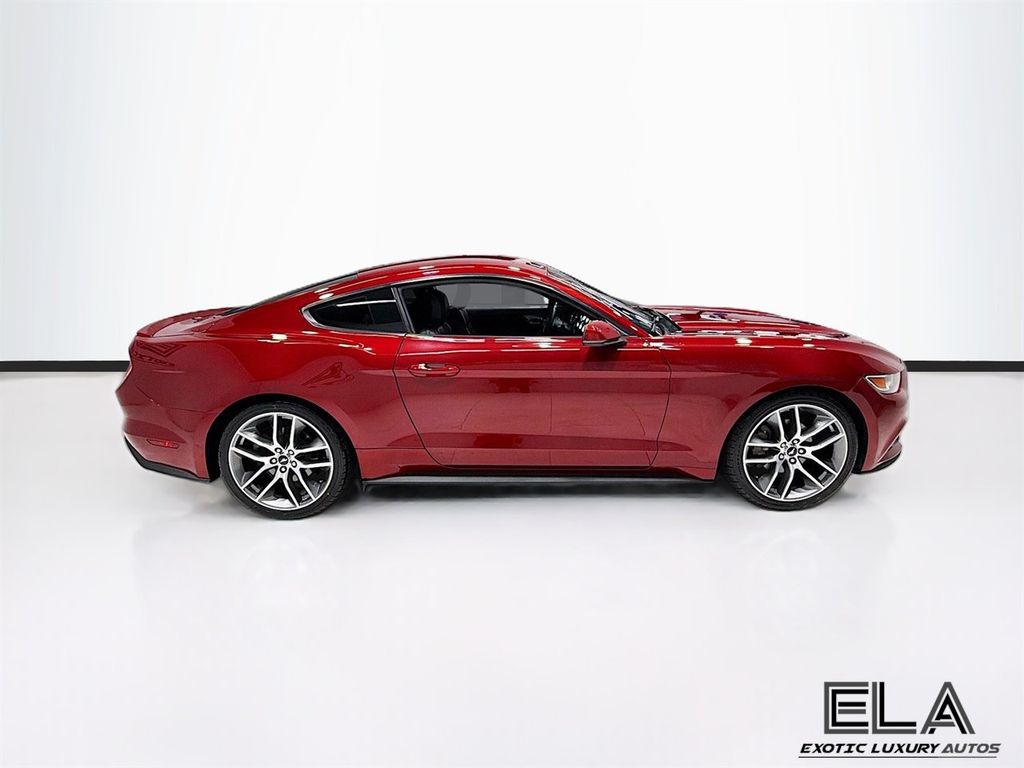 2016 Ford Mustang 2dr Fastback EcoBoost Premium - 22986190 - 32