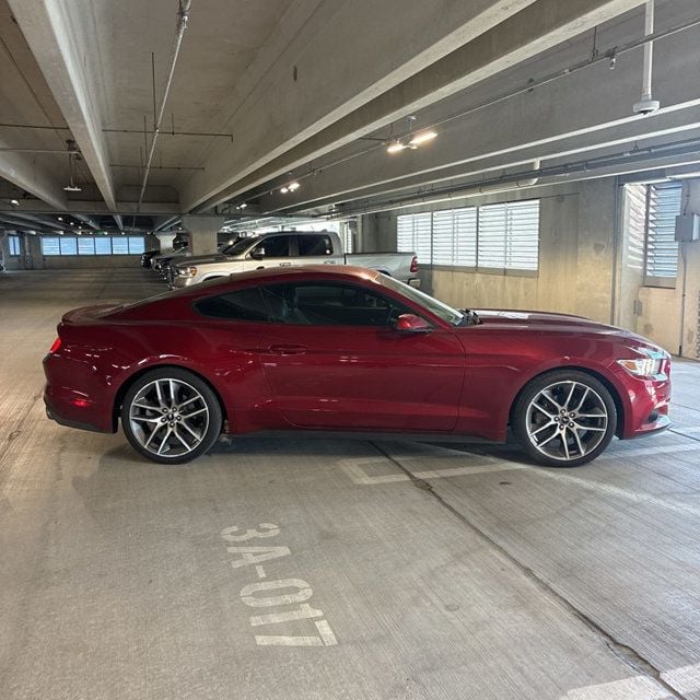 2016 Ford Mustang 2dr Fastback EcoBoost Premium - 22986190 - 4