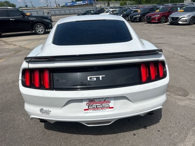 2016 Ford Mustang GT Coupe's photo