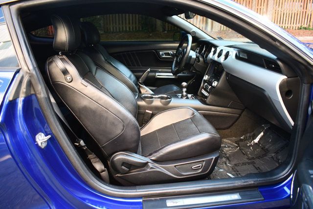 2016 Ford Mustang 2dr Fastback GT Premium - 23043118 - 22