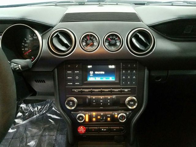 2016 Ford Mustang 2dr Fastback Shelby GT350 - 15400099 - 11