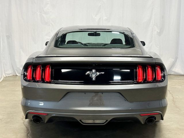 2016 Ford Mustang 2dr Fastback V6 - 23057558 - 9