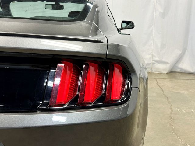 2016 Ford Mustang 2dr Fastback V6 - 23057558 - 11