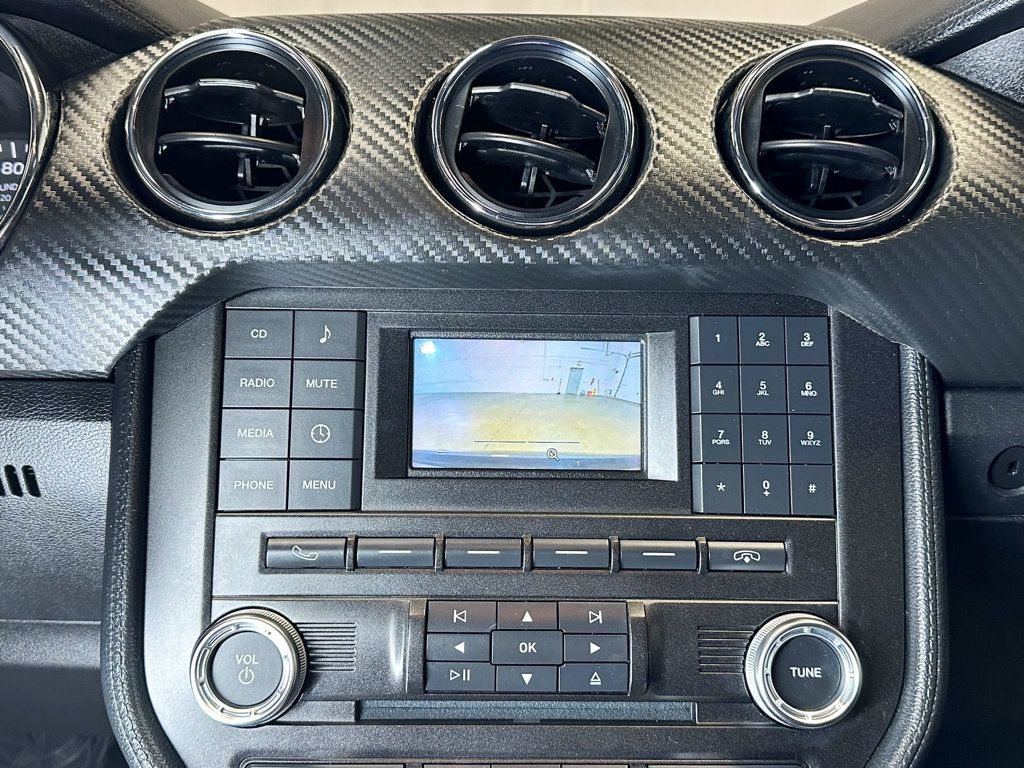 2016 Ford Mustang 2dr Fastback V6 - 23057558 - 22