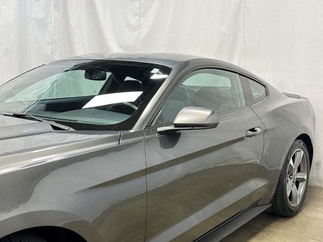 2016 Ford Mustang 2dr Fastback V6 - 23057558 - 2