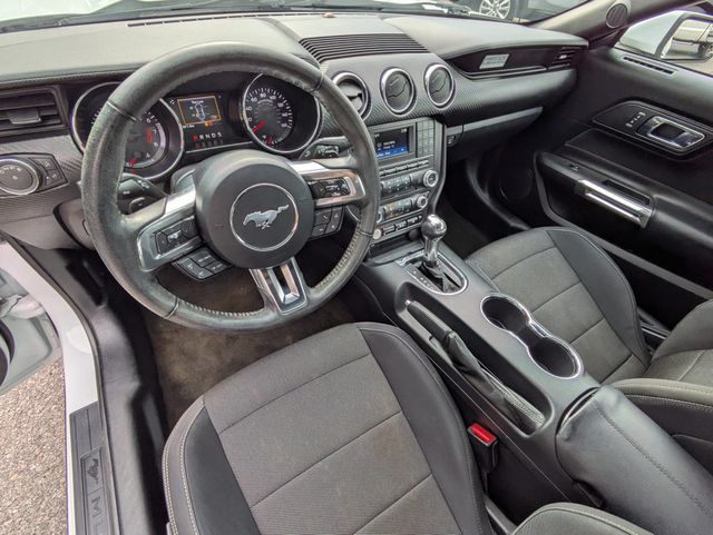 2016 Ford Mustang 2dr Fastback V6 - 22953908 - 13