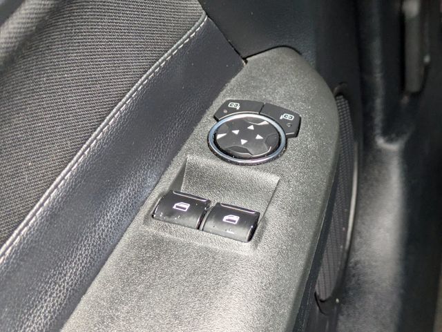 2016 Ford Mustang 2dr Fastback V6 - 22953908 - 22