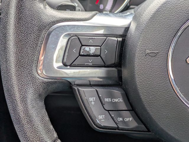 2016 Ford Mustang 2dr Fastback V6 - 22953908 - 23