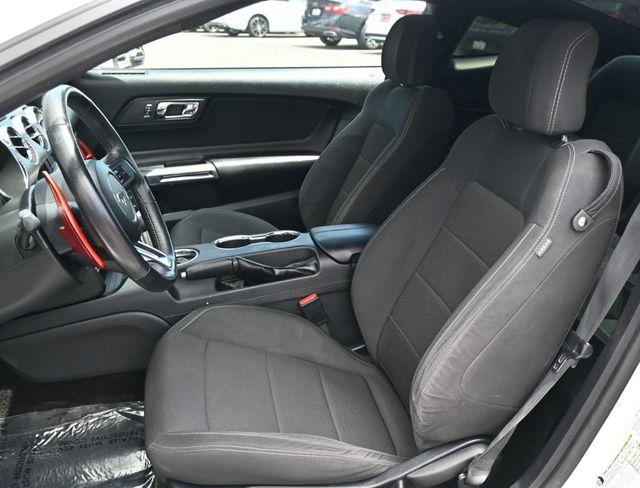 2016 Ford Mustang Fastback - 23064052 - 15