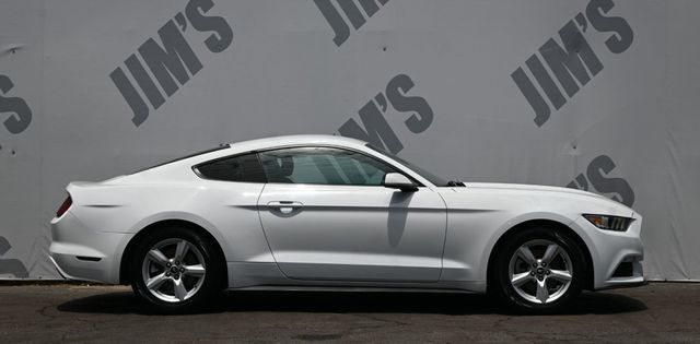 2016 Ford Mustang Fastback - 23064052 - 3