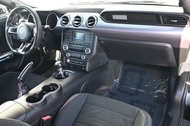 2016 Ford Mustang Fastback GT - 22979025 - 9