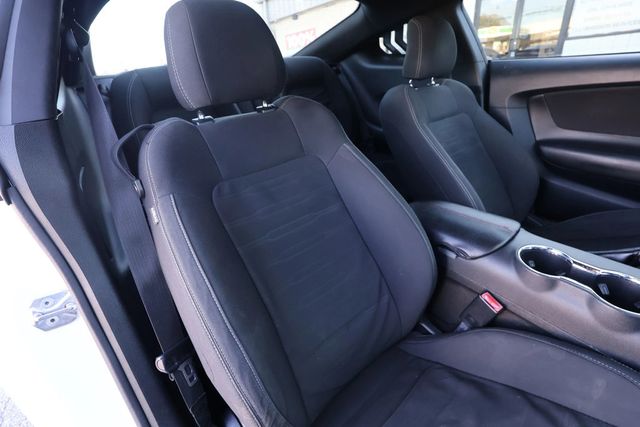 2016 Ford Mustang FASTBACK GT, AUTO TRANS, SPOILER, CF TRIM, BLUETOOTH, BACKUP CAM - 22957996 - 23