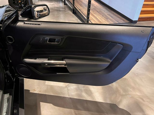 2016 Ford Mustang GT350/TechnologyPkg/Htd&CldSeats/DualZoneClimate/ActiveExhaust - 22980441 - 22