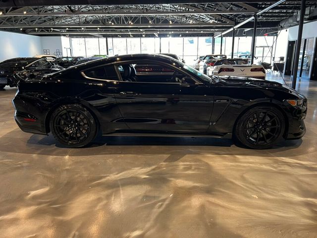 2016 Ford Mustang GT350/TechnologyPkg/Htd&CldSeats/DualZoneClimate/ActiveExhaust - 22980441 - 5