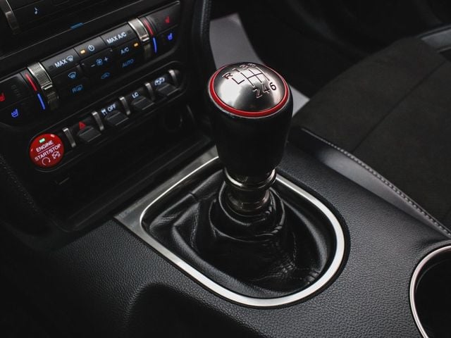 2016 Ford Mustang Shelby GT350 - 22877667 - 26