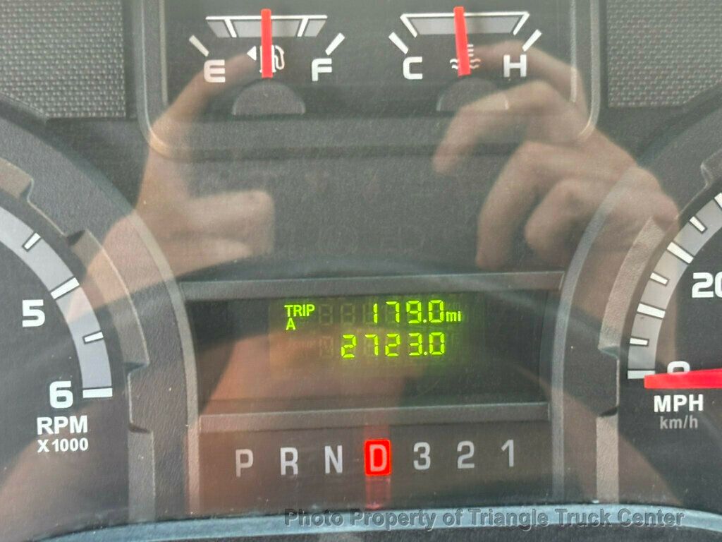 2016 Ford STEPVAN JUST 2k MILES!  - 23041584 - 21