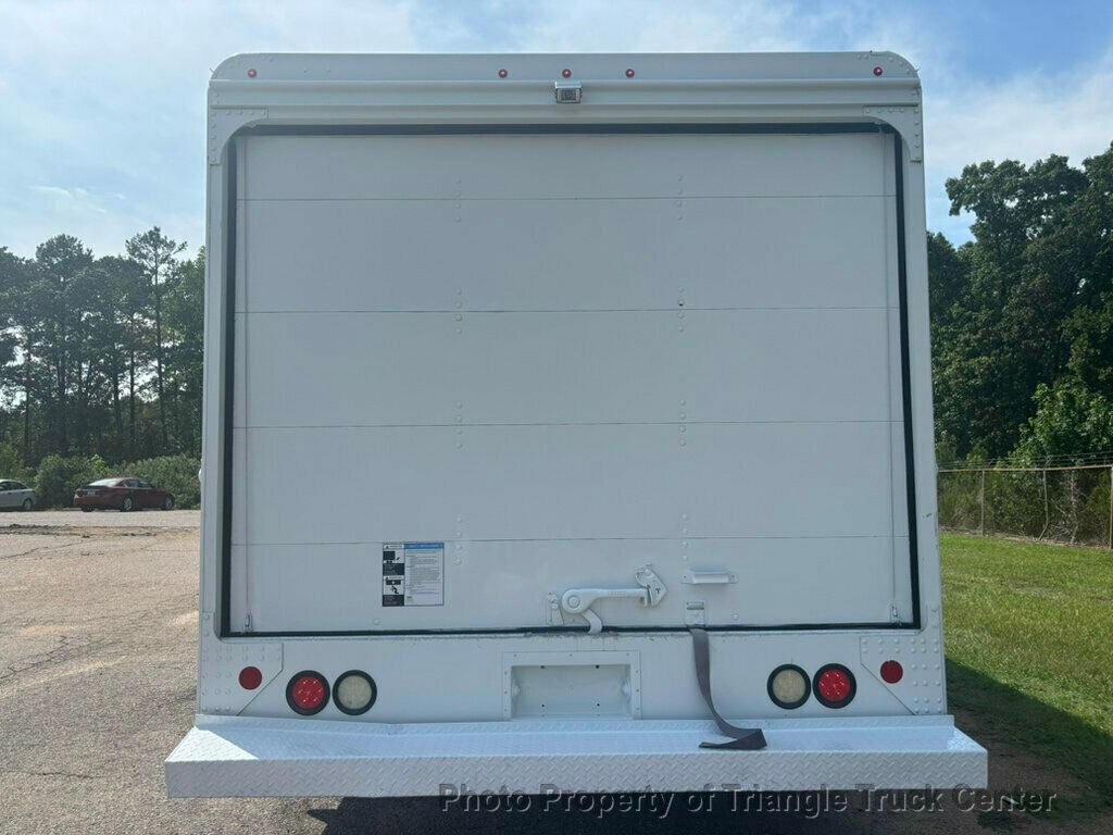 2016 Ford STEPVAN JUST 2k MILES!  - 23041584 - 3