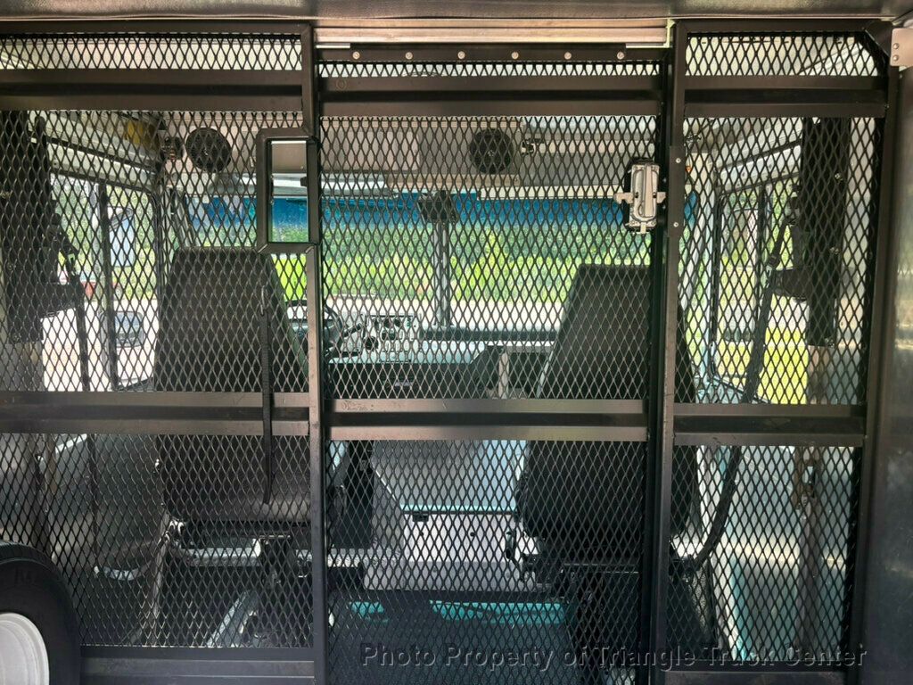 2016 Ford STEPVAN JUST 2k MILES!  - 23041584 - 8