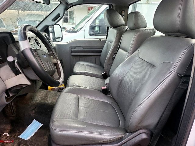 2016 Ford Super Duty F-250 SRW 2WD Reg Cab 137" XLT - 22773669 - 17