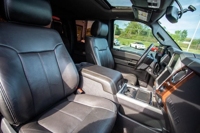 2016 Ford Super Duty F-250 SRW 4WD Crew Cab 156" Lariat - 22998949 - 20