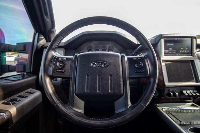 2016 Ford Super Duty F-250 SRW 4WD Crew Cab 156" Lariat - 22998949 - 46