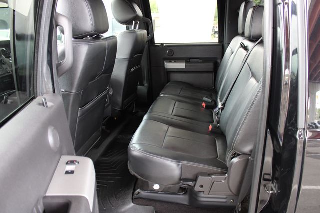 2016 Ford Super Duty F-250 SRW 4WD Crew Cab 156" Lariat - 23040978 - 13