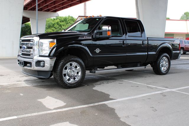 2016 Ford Super Duty F-250 SRW 4WD Crew Cab 156" Lariat - 23040978 - 1