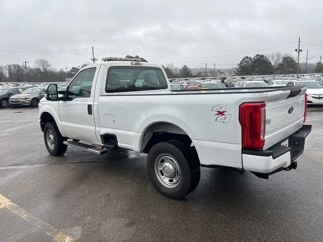 2016 Ford Super Duty F-250 SRW 4WD Reg Cab 137" XL - 22968295 - 5