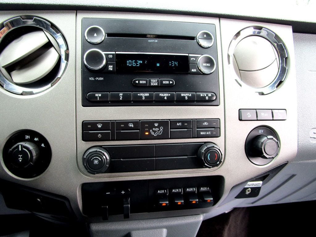 2016 Ford Super Duty F-250 SRW 4WD SuperCab 158" XLT - 23008780 - 23