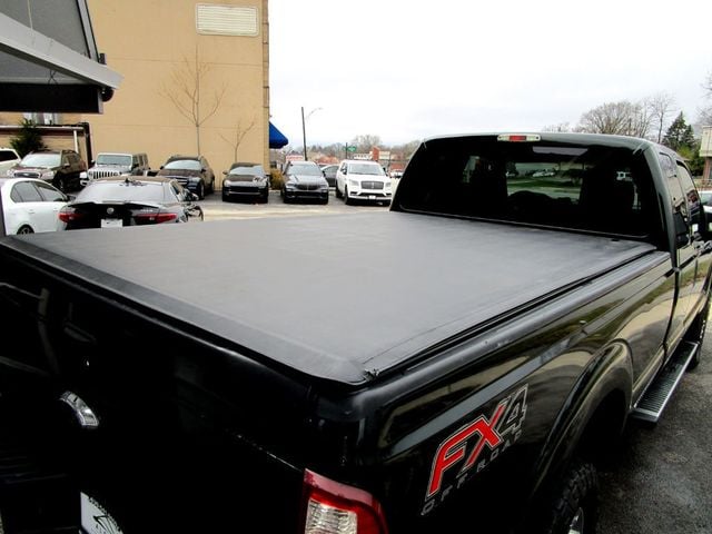 2016 Ford Super Duty F-250 SRW 4WD SuperCab 158" XLT - 23008780 - 32