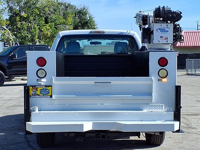 2016 Ford Super Duty F-250 SRW 8' Utility Truck w/Crane - 23015922 - 4