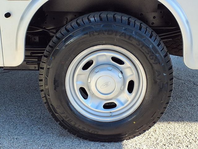 2016 Ford Super Duty F-250 SRW Crew Cab 8' Utility Truck - 23097654 - 34