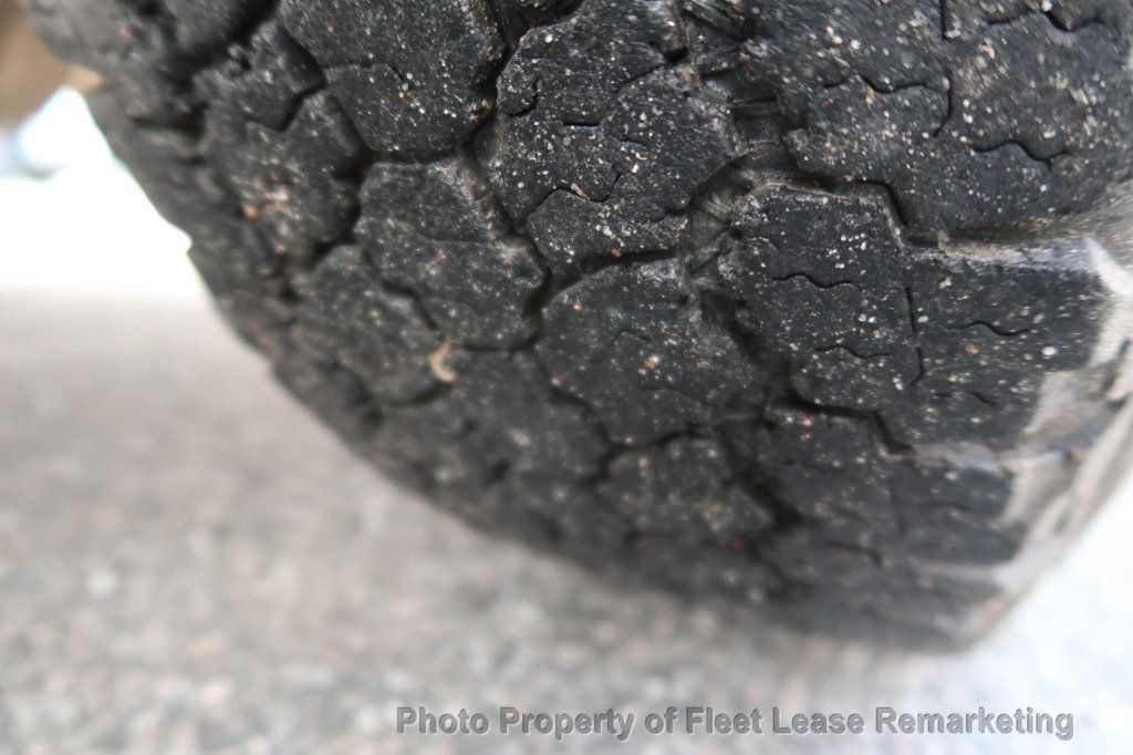 2016 Ford Super Duty F-250 SRW F250SD 2WD Reg Cab Utility - 23007100 - 34