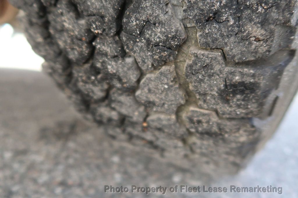 2016 Ford Super Duty F-250 SRW F250SD 2WD Reg Cab Utility - 23007100 - 35