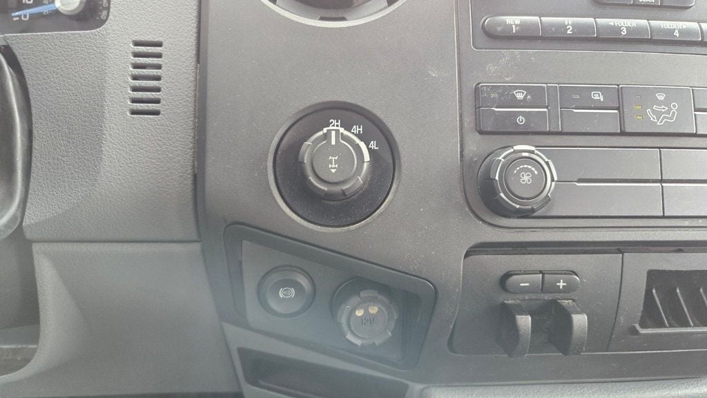 2016 Ford Super Duty F-250 SRW XL - 22957719 - 14