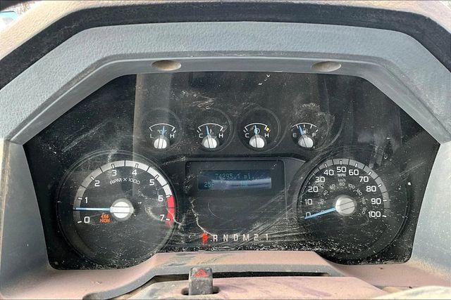 2016 Ford Super Duty F-250 SRW XL Pickup 4D 6 3/4 ft - 22965925 - 2