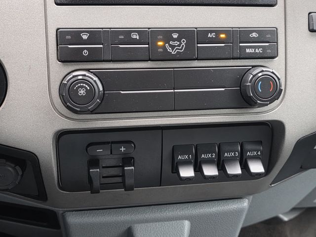 2016 Ford Super Duty F-250 SRW XLT - 22951747 - 16